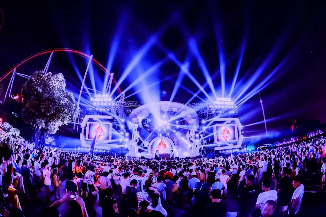 徐梦圆武汉欢乐谷HOHA电音节点燃全城